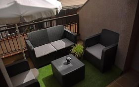 Duplex In Quiet Zone, Next To Sea, Fast Wifi